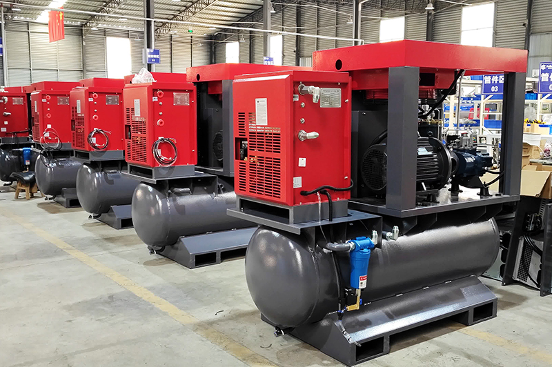 High pressure screw compressor for laser machines